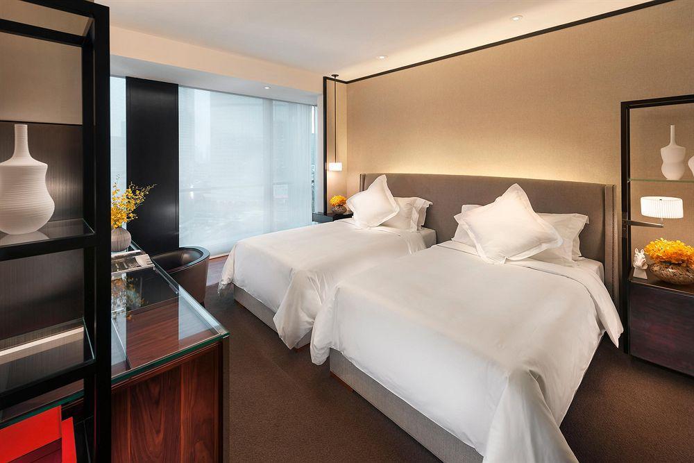 גואנגג'ואו Mandarin Hotel מראה חיצוני תמונה