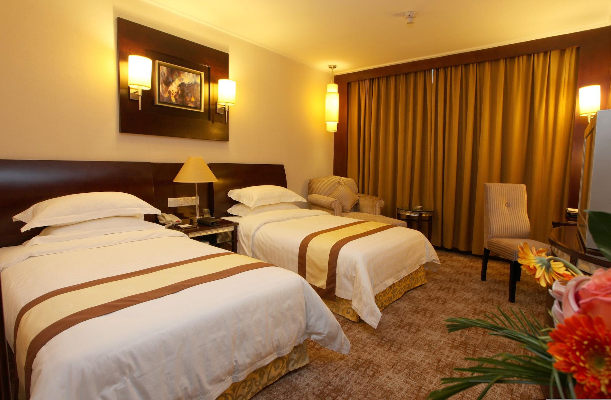 גואנגג'ואו Mandarin Hotel מראה חיצוני תמונה