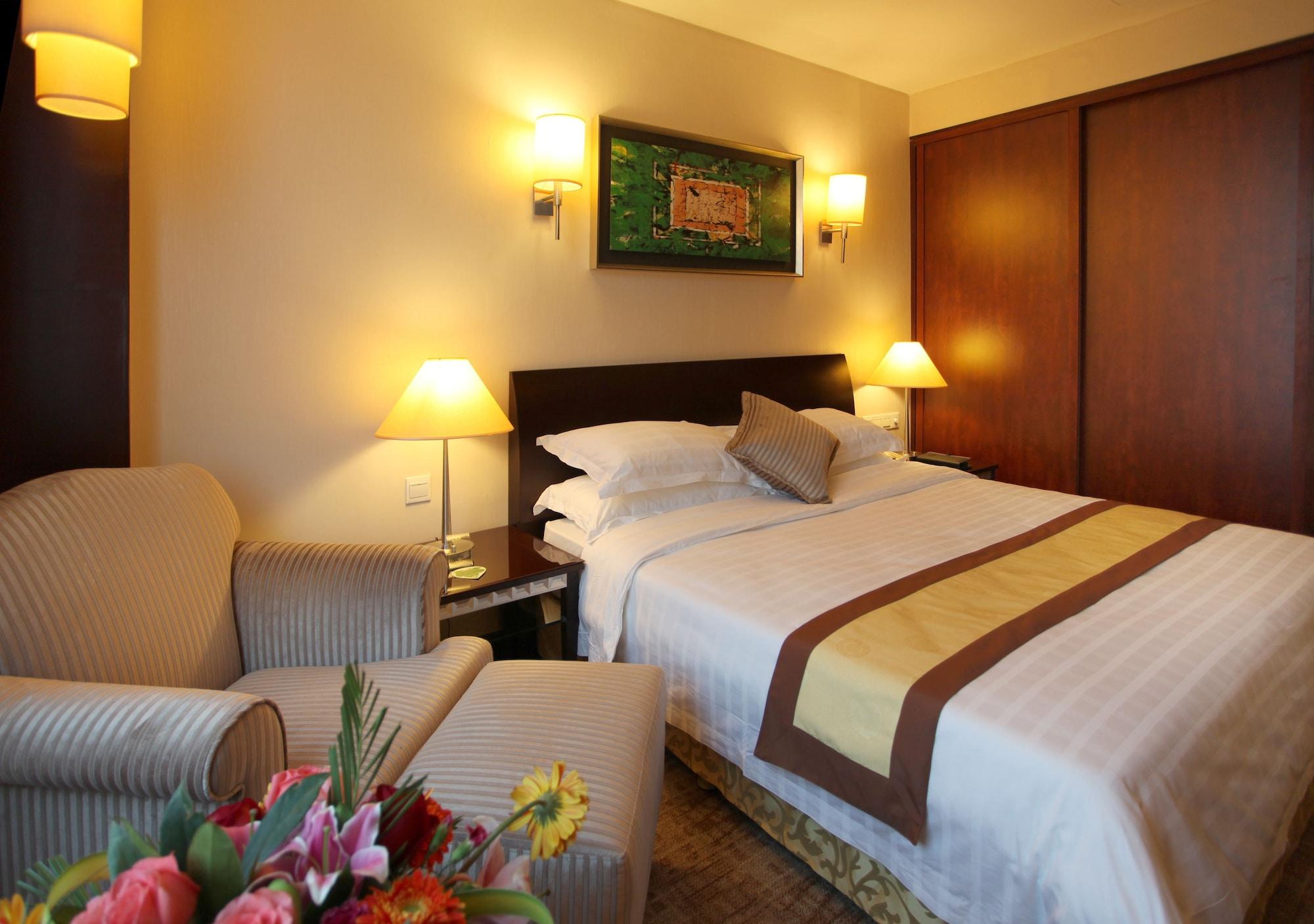 גואנגג'ואו Mandarin Hotel מראה חיצוני תמונה