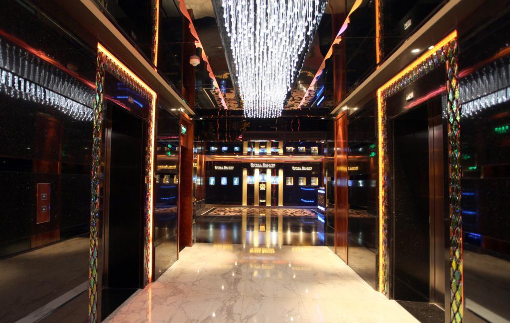 גואנגג'ואו Mandarin Hotel מראה חיצוני תמונה
