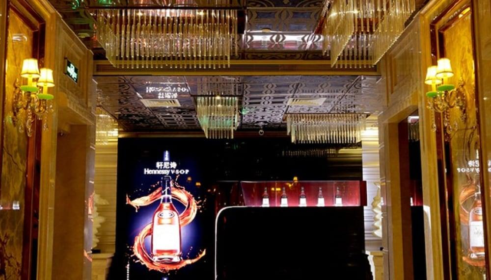 גואנגג'ואו Mandarin Hotel מראה חיצוני תמונה