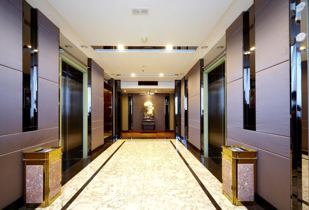 גואנגג'ואו Mandarin Hotel מראה חיצוני תמונה