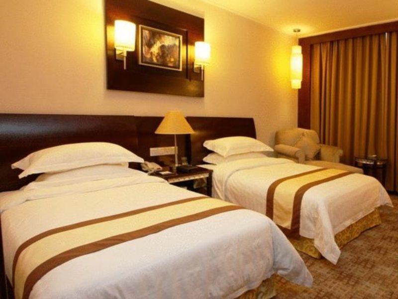 גואנגג'ואו Mandarin Hotel מראה חיצוני תמונה
