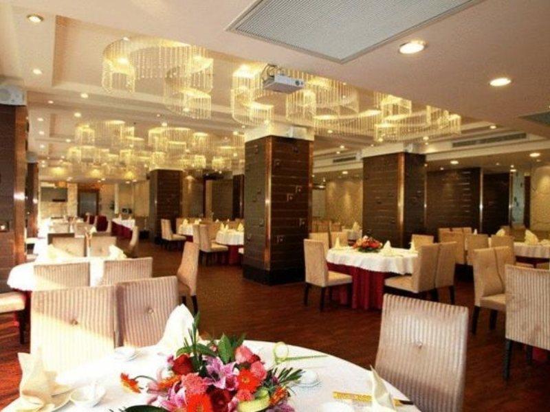 גואנגג'ואו Mandarin Hotel מראה חיצוני תמונה