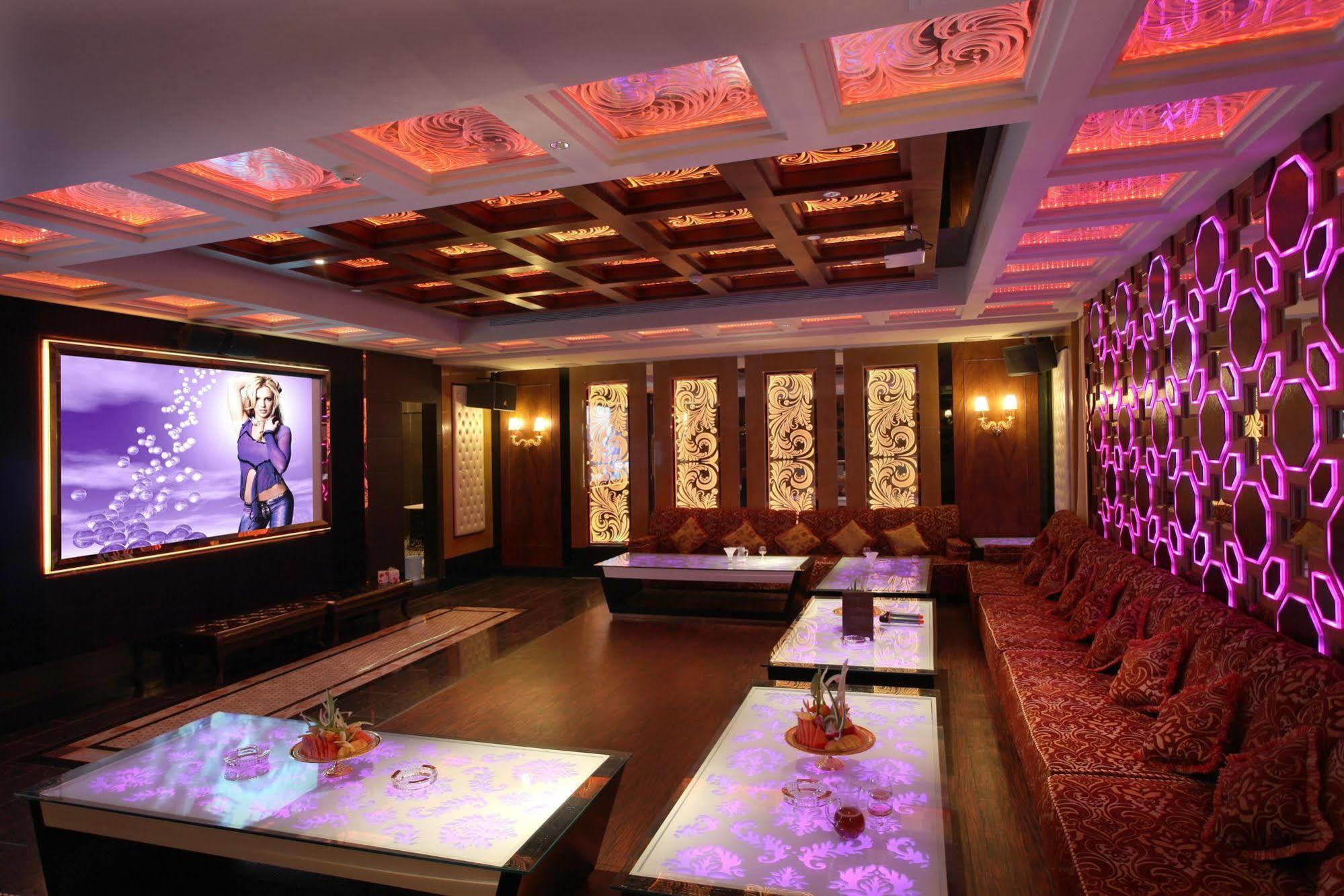 גואנגג'ואו Mandarin Hotel מראה חיצוני תמונה